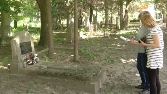 Parcellafelmrst vgez a Szombathelyi Szpt Egyeslet a Szent Mrton-temetben