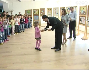 Japn gyermekrajzokbl nylt killts a Vci-iskolban