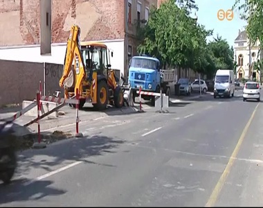 Csőtörés volt az Óperint utcában Csőtörés volt az Óperint utcában