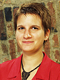 boros_zsanett_450x600.jpg