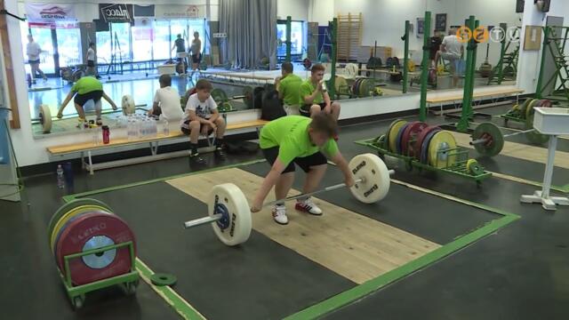 Edztborral fejezi be a tavaszi versenyidszakot a Halads VSE slyemel szakosztlya