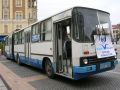 60 �v eml�kei a buszban