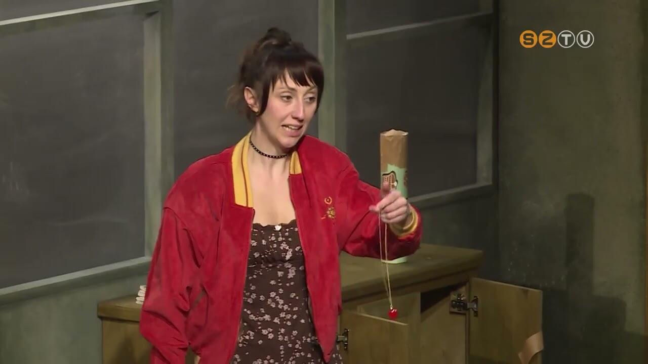 S�t�t humor�, groteszk dr�ma a We�res S�ndor Sz�nh�z utols� premierje az �vadban