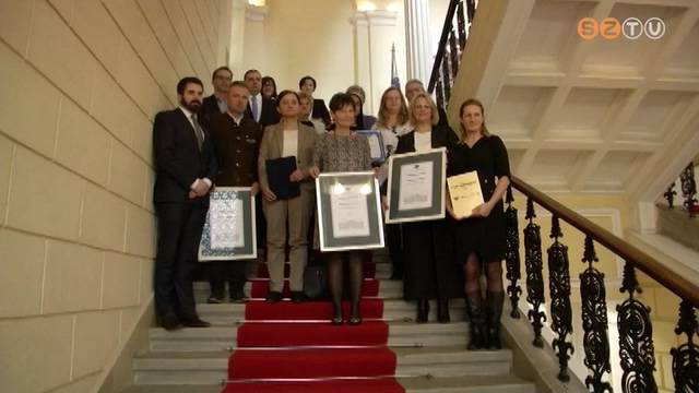 Átadták a Vas Megye Családbarát Munkahelye és munkahelyi vezetője díjakat Átadták a Vas Megye Családbarát Munkahelye és munkahelyi vezetője díjakat