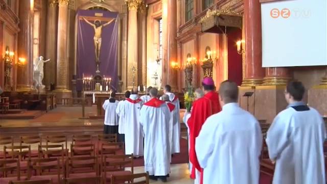 Online istentiszteletek Online istentiszteletek