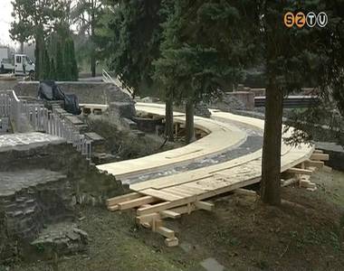 M�r �p�l a s�ta�t a Romkertben