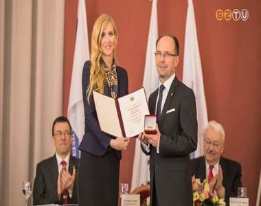 Sportt�mogat�s�rt kapott elismer�st az alpolg�rmester