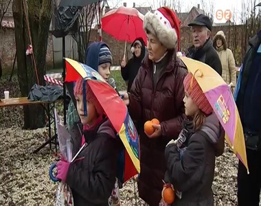 Mikul�sv�r� �nneps�g