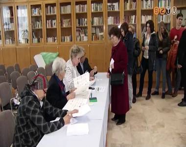 �tlag feletti volt a v�laszt�si r�szv�teli ar�ny a megy�ben