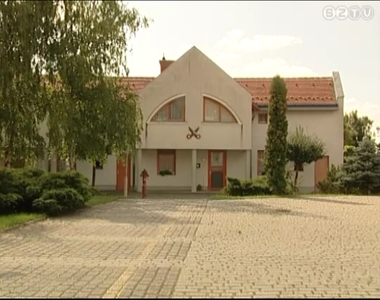 Nevel�sz�l�ket keres a k�szegi SOS Gyermekfalu