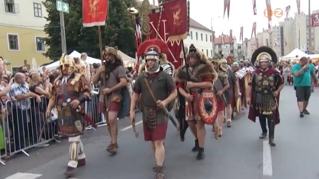 Elmarad a karnevál Elmarad a karnevál