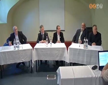 Folytat�dott a vitaf�rum-sorozat