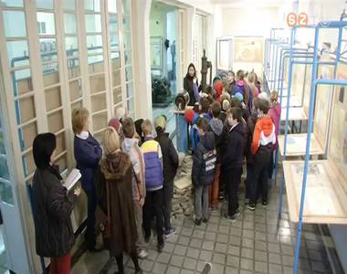 Iskol�sok a V�zm�t�rt�neti M�zeumban