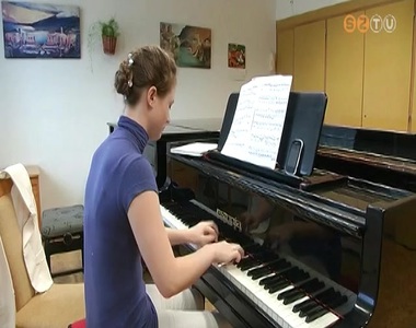 16 zongorista növendék tanul a napokban a Savaria Zongoratáborban