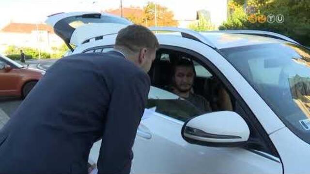 Tömegközlekedést népszerűsítő kampányba kezdett a tanév első napjaiban az önkormányzat és a Blaguss