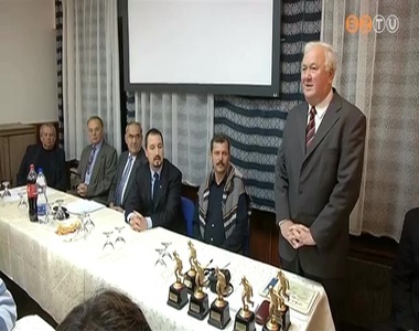 Díjkiosztó ünnepséggel zárult a 2013-as városi kispályás labdarúgó-bajnokság Díjkiosztó ünnepséggel zárult a 2013-as városi kispályás labdarúgó-bajnokság