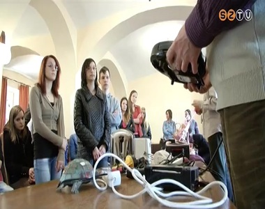 Fogyasztóvédelmi vizsgálatokba tekinthettek be diákok Szombathelyen Fogyasztóvédelmi vizsgálatokba tekinthettek be diákok Szombathelyen