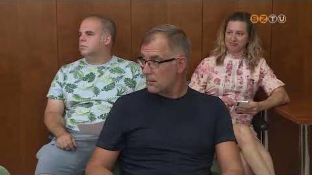 Tizenk&eacute;t napirendi pontot t&aacute;rgyalt rendk&iacute;v&uuml;li &uuml;l&eacute;s&eacute;n a Szoci&aacute;lis &eacute;s Lak&aacute;s Bizotts&aacute;g