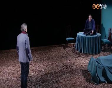 Ugarov Oblom-offja a sz�nh�zban