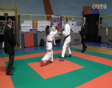 Arany�remmel t�rt haza N�meth Zsuzsanna