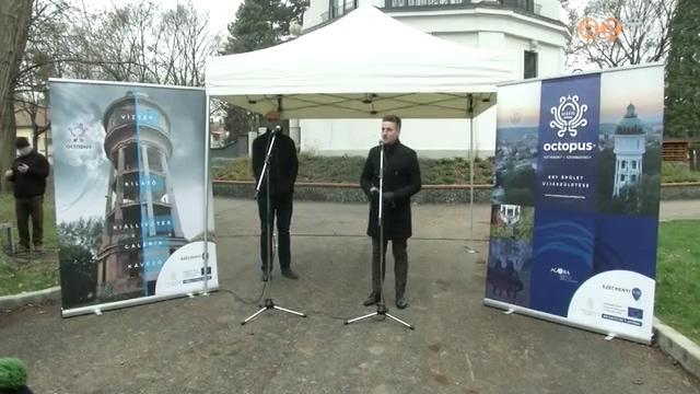 Octopus - polipra emlékeztető formája miatt így hívják ezentúl a megszépült víztornyot Octopus - polipra emlékeztető formája miatt így hívják ezentúl a megszépült víztornyot