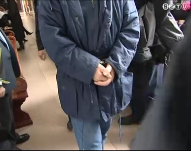 T�bbsz�r�sen visszas� az er�szakoskod�