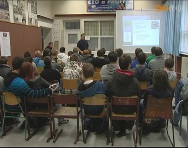 H�tr�nyos helyzet� fiatalok szakk�pz�s�t seg�ti egy osztr�k-magyar uni�s program