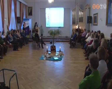 �komenikus istentiszteletet tartottak az evang�likus k�poln�ban