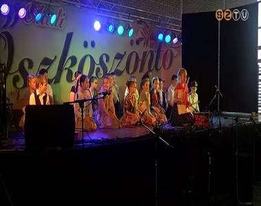 Oladi �szk�sz�nt�