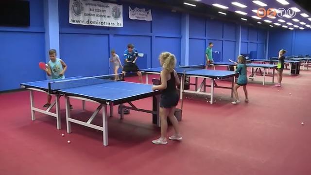 Végéhez közeledik a Szombathelyi Asztalitenisz Kör nyári tábora Végéhez közeledik a Szombathelyi Asztalitenisz Kör nyári tábora