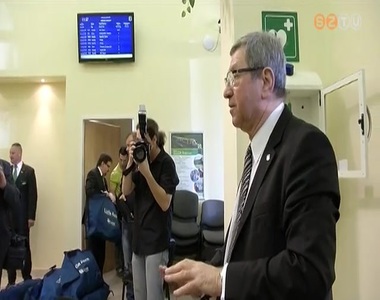 Automata újraélesztőkészüléket helyeztek el a szombathelyi vasútállomáson Automata újraélesztőkészüléket helyeztek el a szombathelyi vasútállomáson