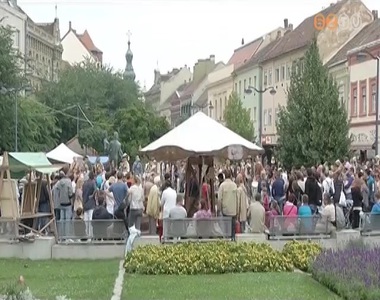 Sz�zezern�l is t�bb l�togat�t v�rnak az idei Savaria T�rt�nelmi Karnev�lra