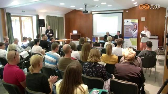 Támogatás a fiatalok vállalkozóvá válásához Támogatás a fiatalok vállalkozóvá válásához