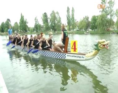 IV. S�rk�nyhaj�-fesztiv�l