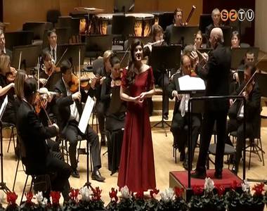 A szimfonikusokkal koncerteztek a j�v� zen�szei