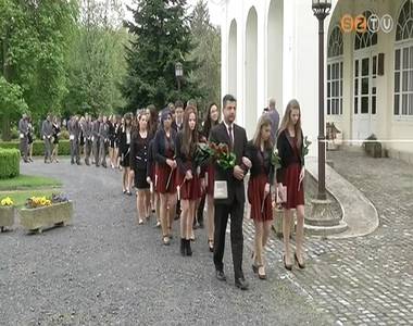 Ballag m�r a v�n di�k