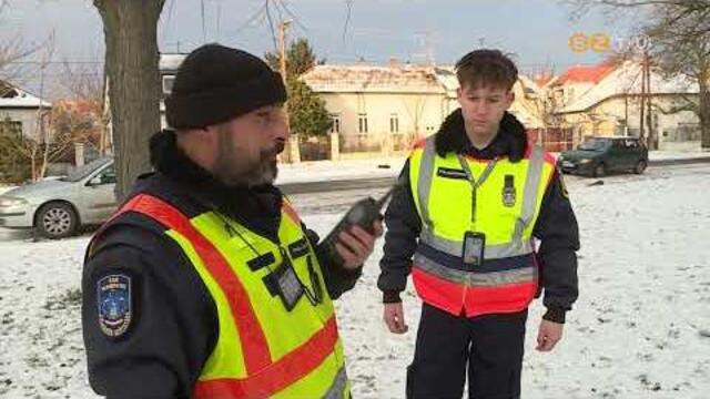 A Claudius Polg�r�r Egyes�let meleg te�val �s els�seg�ly-b�r�nddel felszerelkezve indul j�r�r�zni