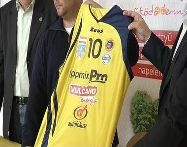 �j n�vad� szponzora van a Falco NB I-es kos�rlabdacsapat�nak