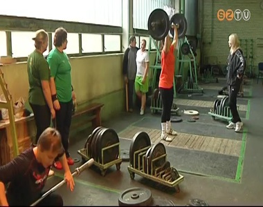 10 �v ut�n �jra a cs�cson a HVSE s�lyemel�i