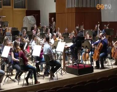 G�zer�vel k�sz�l a Szimfonikus Zenekar a zene vil�gnapj�ra