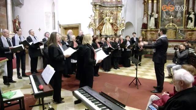 Kórusművek csendültek fel szombaton a Szent Márton-templomban Kórusművek csendültek fel szombaton a Szent Márton-templomban