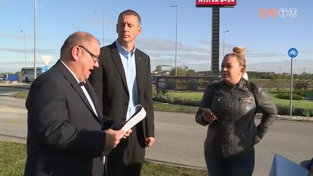 A Zanati úti kerékpárútról tartott sajtótájékoztatót az Éljen Szombathely Egyesület A Zanati úti kerékpárútról tartott sajtótájékoztatót az Éljen Szombathely Egyesület