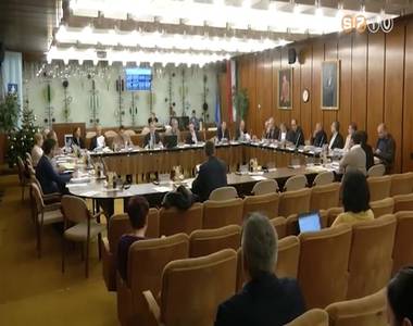 Gazdas�gi bizotts�gi �l�s