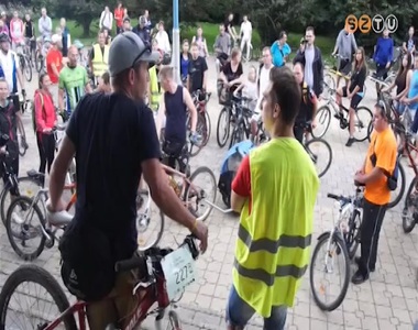 Kritikus ker�kp�ros t�meg