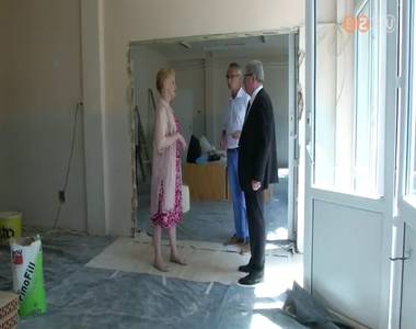 A benne lak�k ig�nyeire szabj�k a Bar�ts�g utcai id�sek klubja helyis�geit