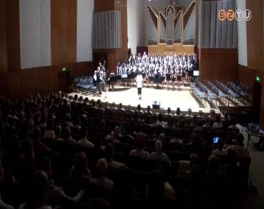 Z�r��nneps�ggel �rt v�get a Kanizsai centen�riumi programsorozata