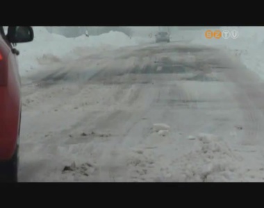 Brut�lis j�gbord�k a V�p fel� vezet� �ton (komment�r n�lk�l)