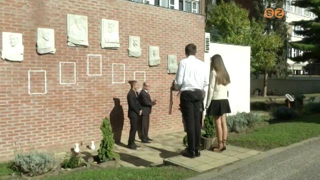 Iskolákban emlékeztek az aradi vértanúkra Iskolákban emlékeztek az aradi vértanúkra