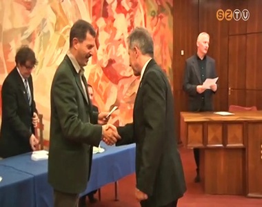 6 milli� forintot osztott sz�t a szombathelyi iskol�k k�z�tt a Kultur�lis �s Sport Bizotts�g