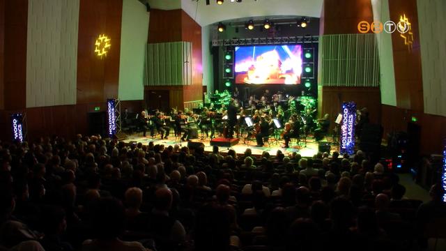 Filmslágerek nagyzenekarra - megtartották a 12. Hollywood Classics koncertet Filmslágerek nagyzenekarra - megtartották a 12. Hollywood Classics koncertet